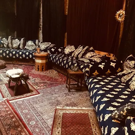 캠프장 Romantic Off Grid Nature Yurt